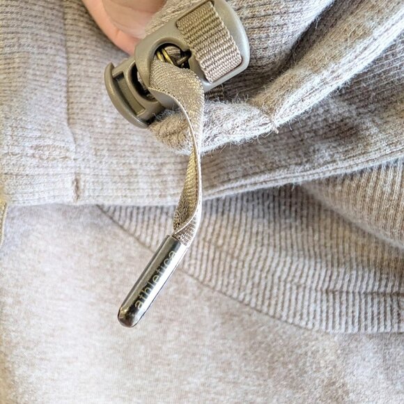 Lululemon Gratitude Wrap - Picture 8 of 12